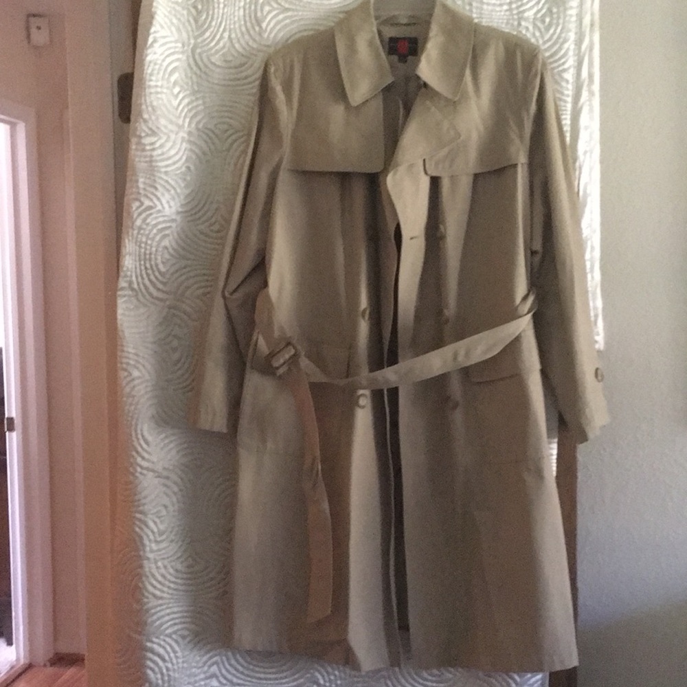 Gallery Coat